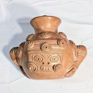 Chorrera Clay Effigy Vessel from Ecuador 9th-5th Century B.C.